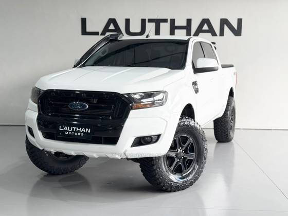 FORD RANGER 2.2 XLS 4X4 CD 16V DIESEL 4P AUTOMÁTICO